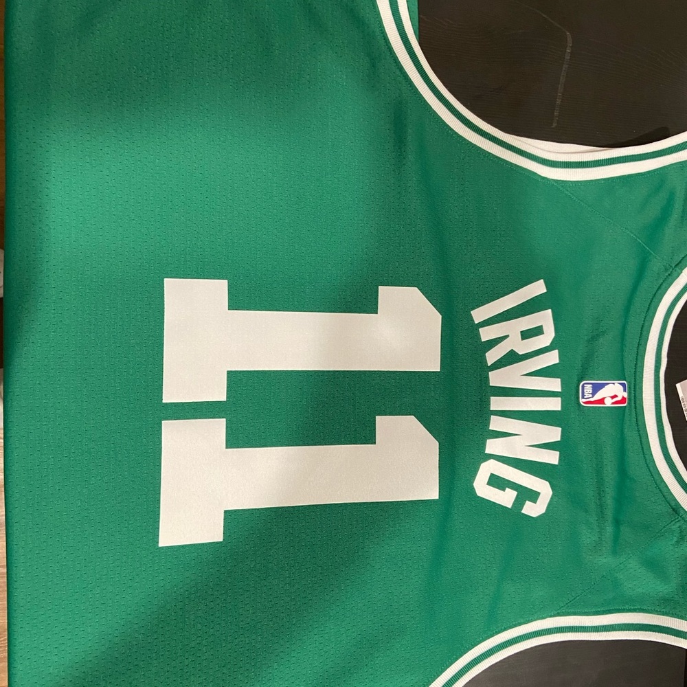 Kyrie jersey